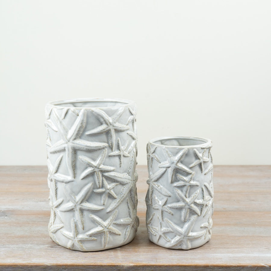 Cream starfish vase, 18 cm, alternate view