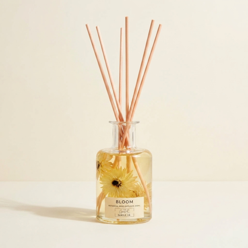 Bloom Botanical Reed Diffuser 200ml by The Gower Candle Co. with dried strawflowers